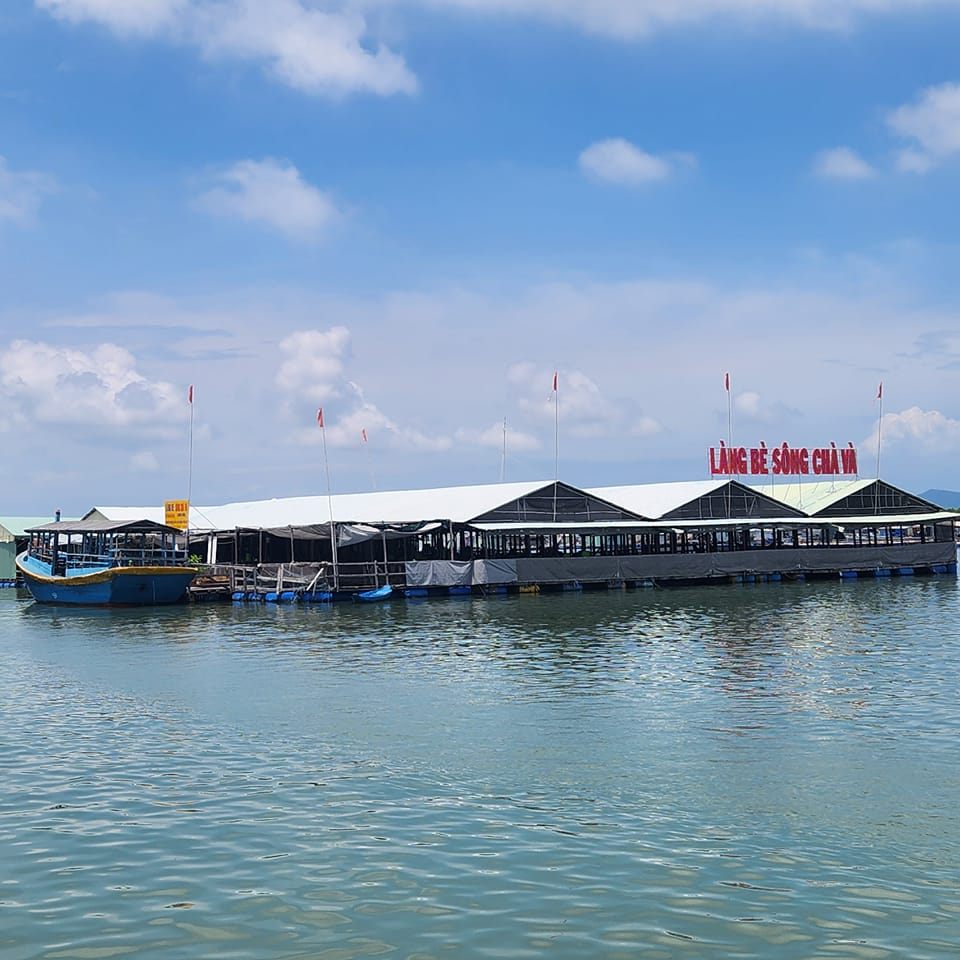làng bè du lịch long sơn